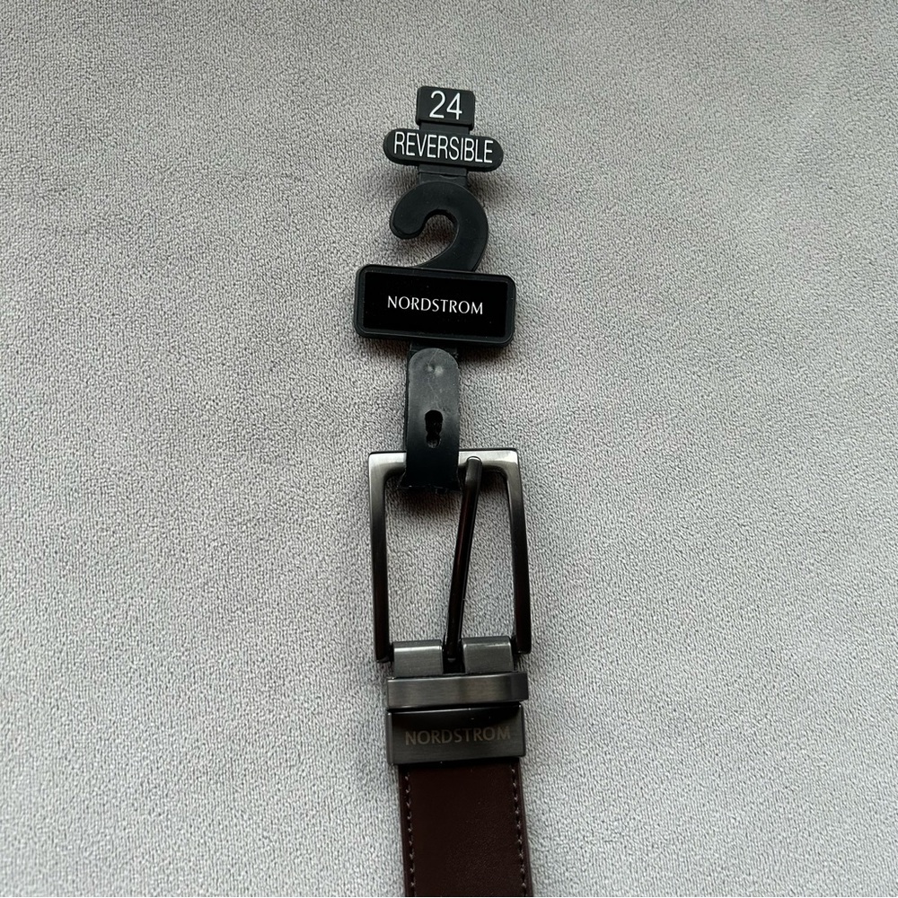 Nordstrom ~ Faux Leather Reversible Belt ~ Youth Size 24 ~ Brown